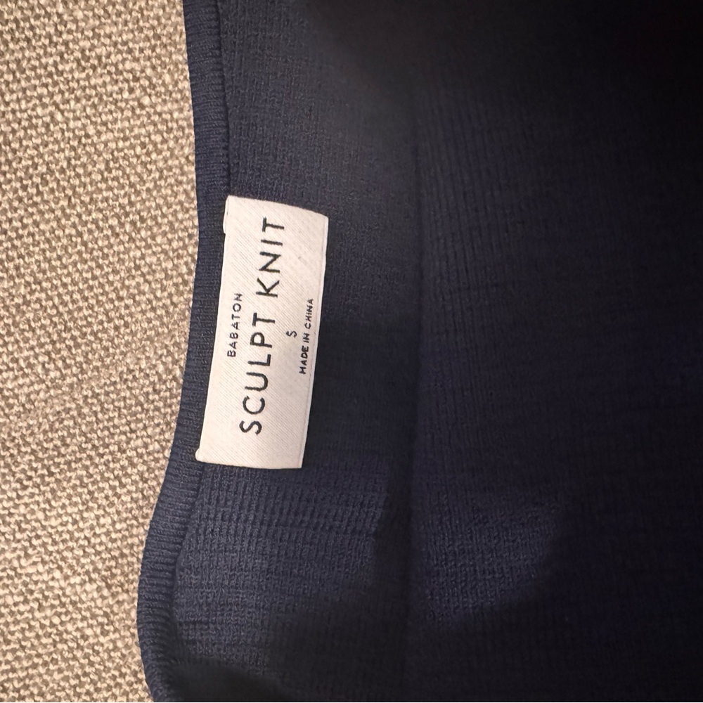 Aritzia Babaton Navy Sculpt Knit top